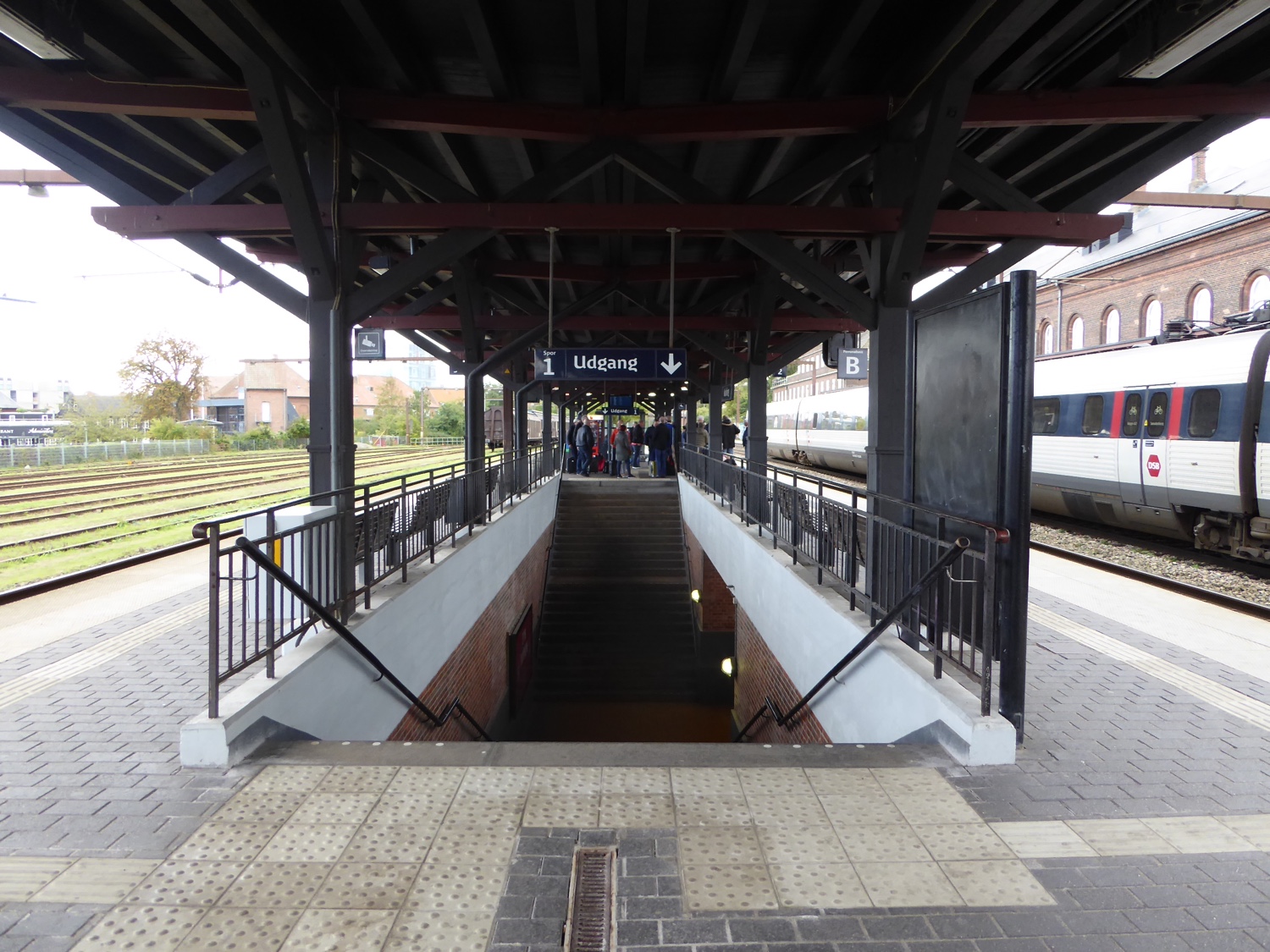 station interior photo