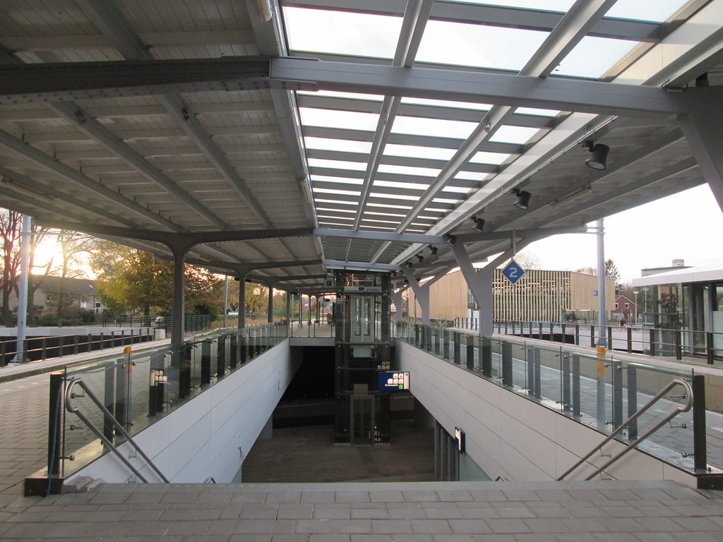 station interior photo