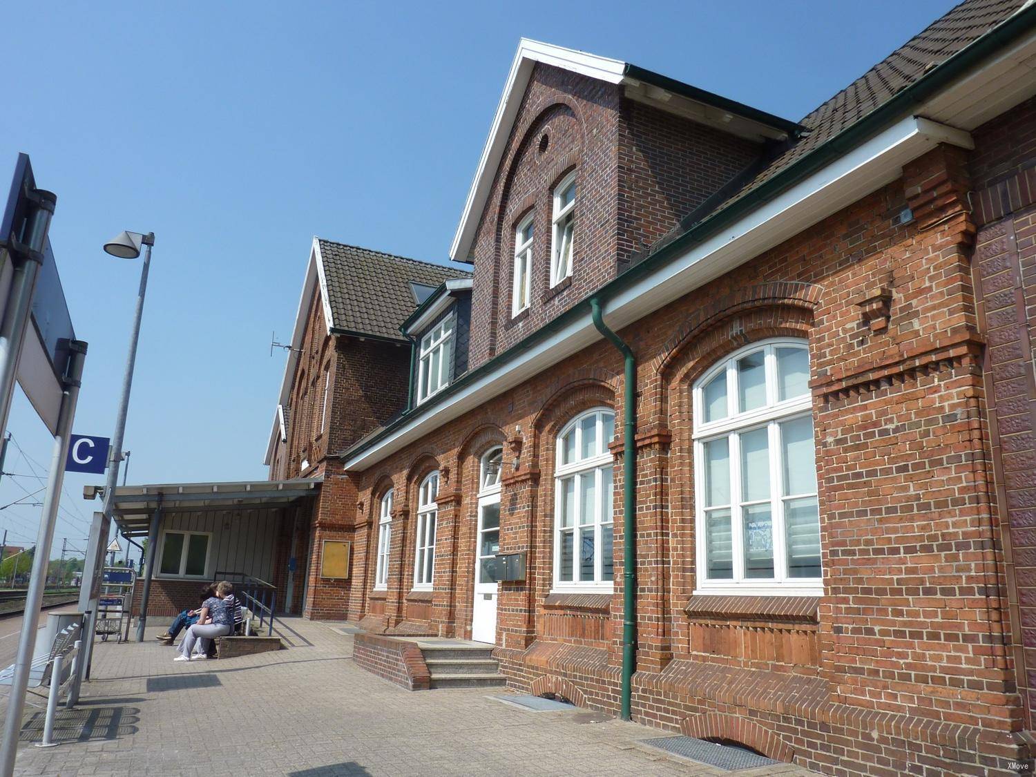 station interior photo