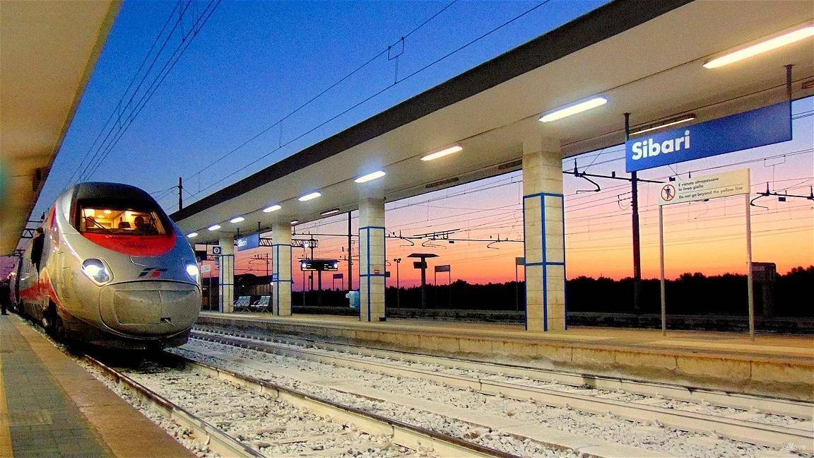 station interior photo