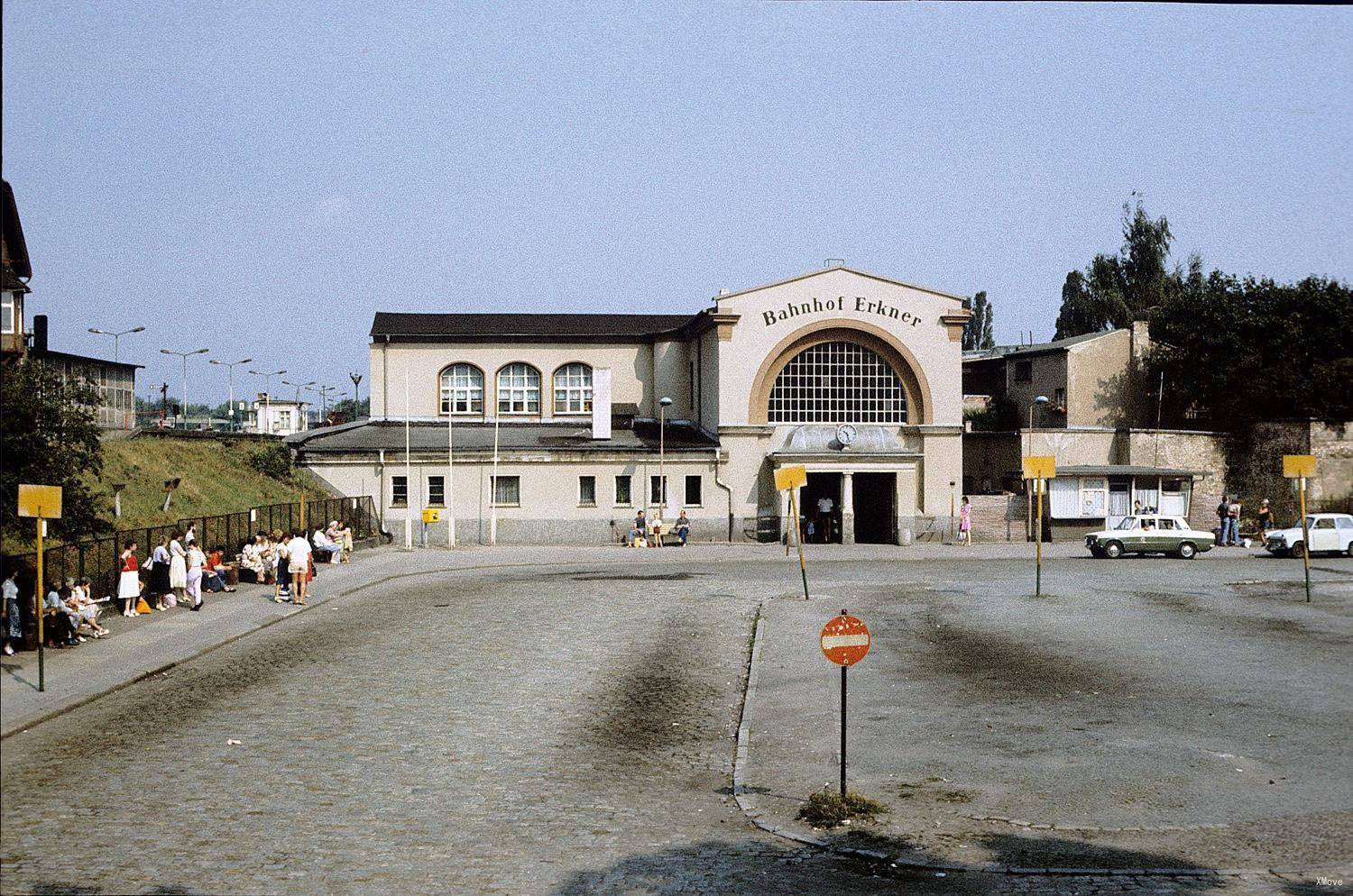 station interior photo
