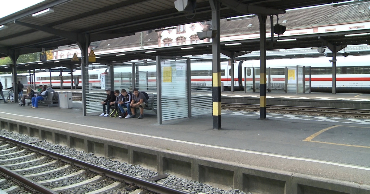 station interior photo