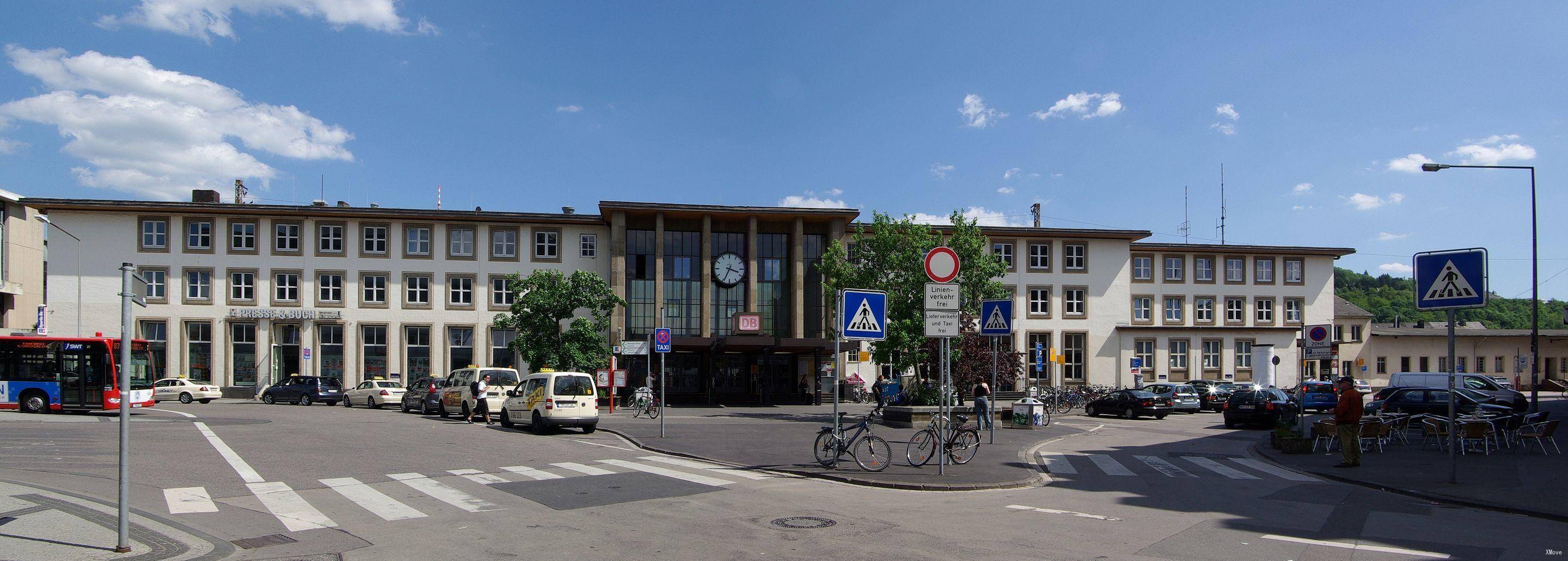 station interior photo