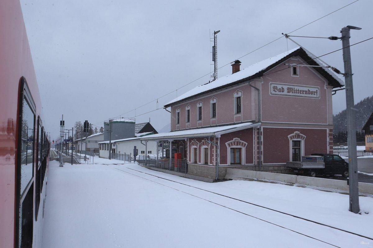 station interior photo