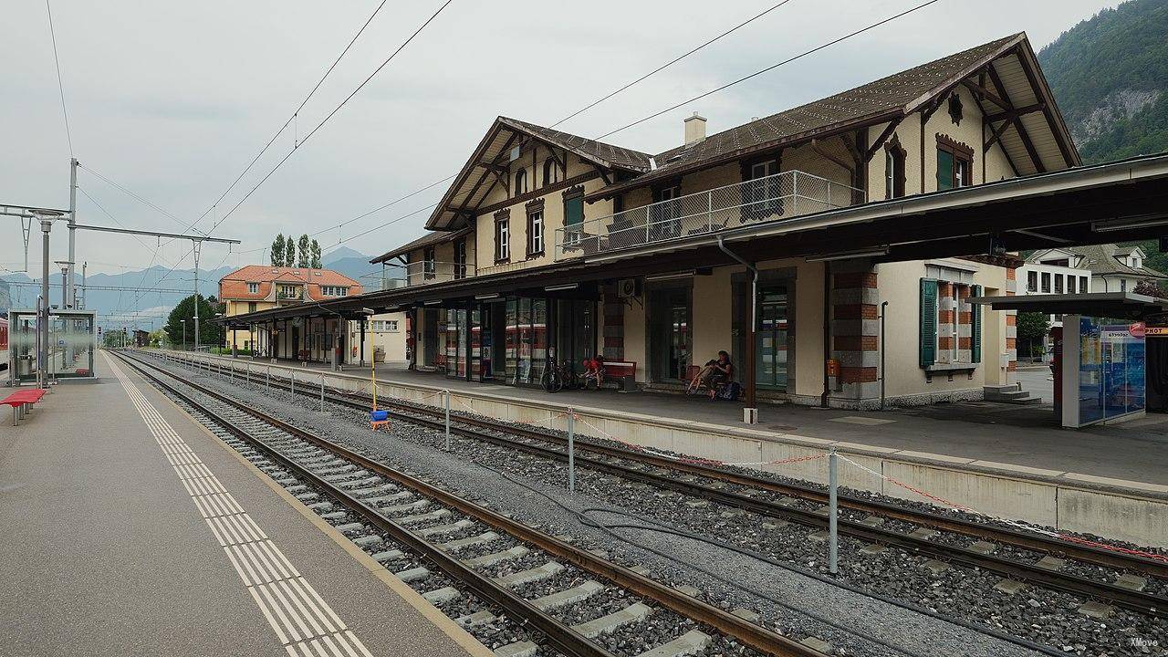 station interior photo