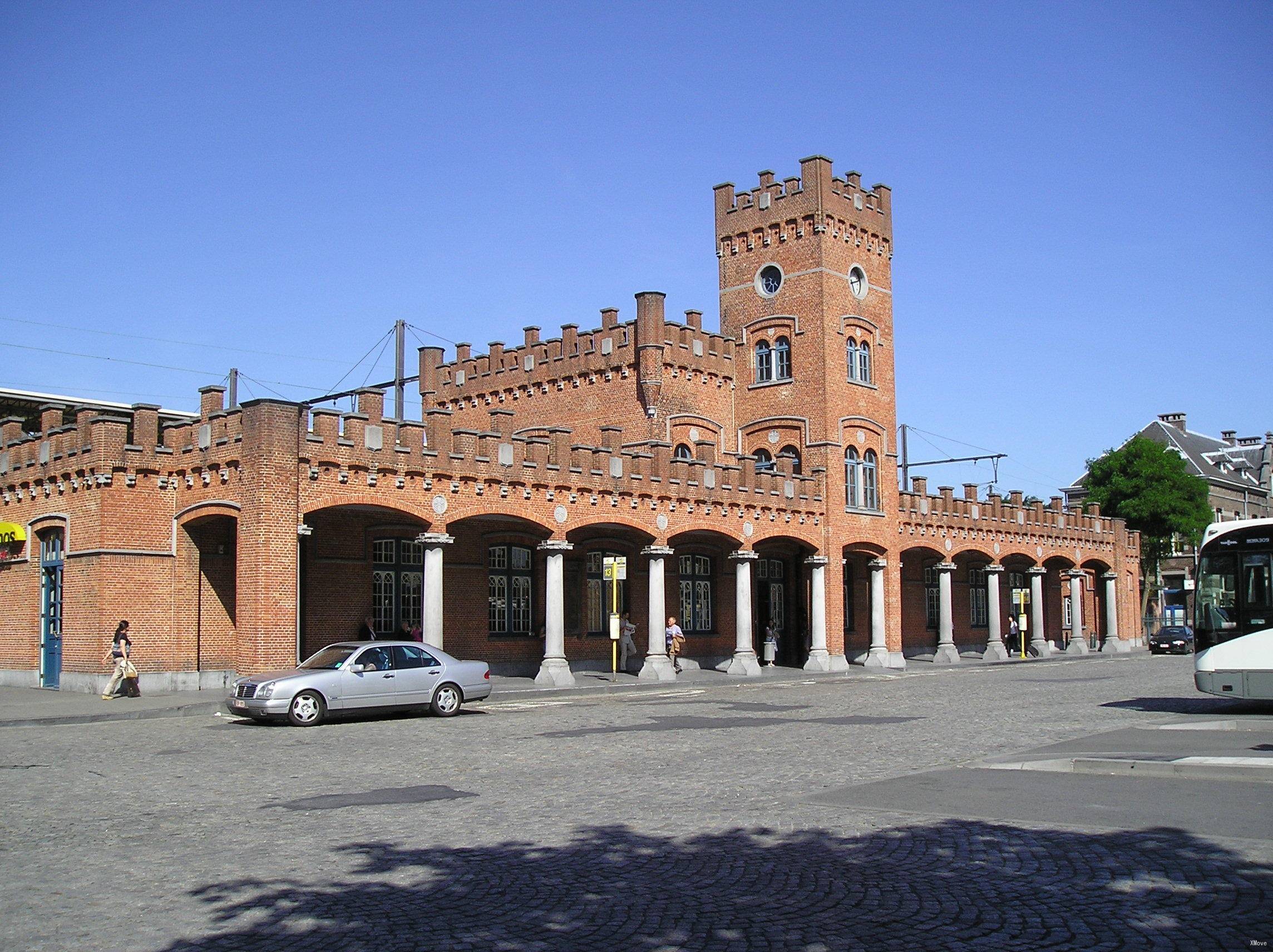 station interior photo