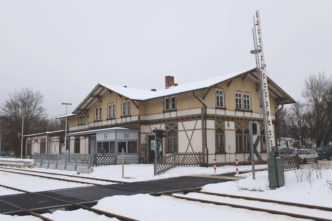 station interior photo