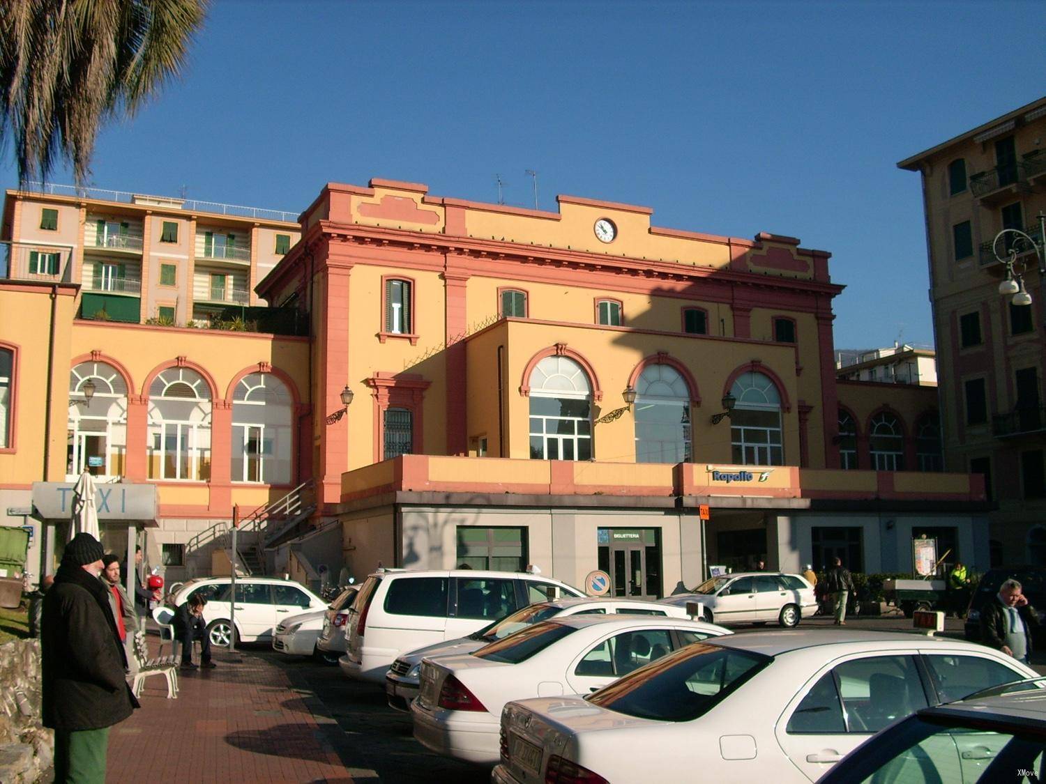 station interior photo