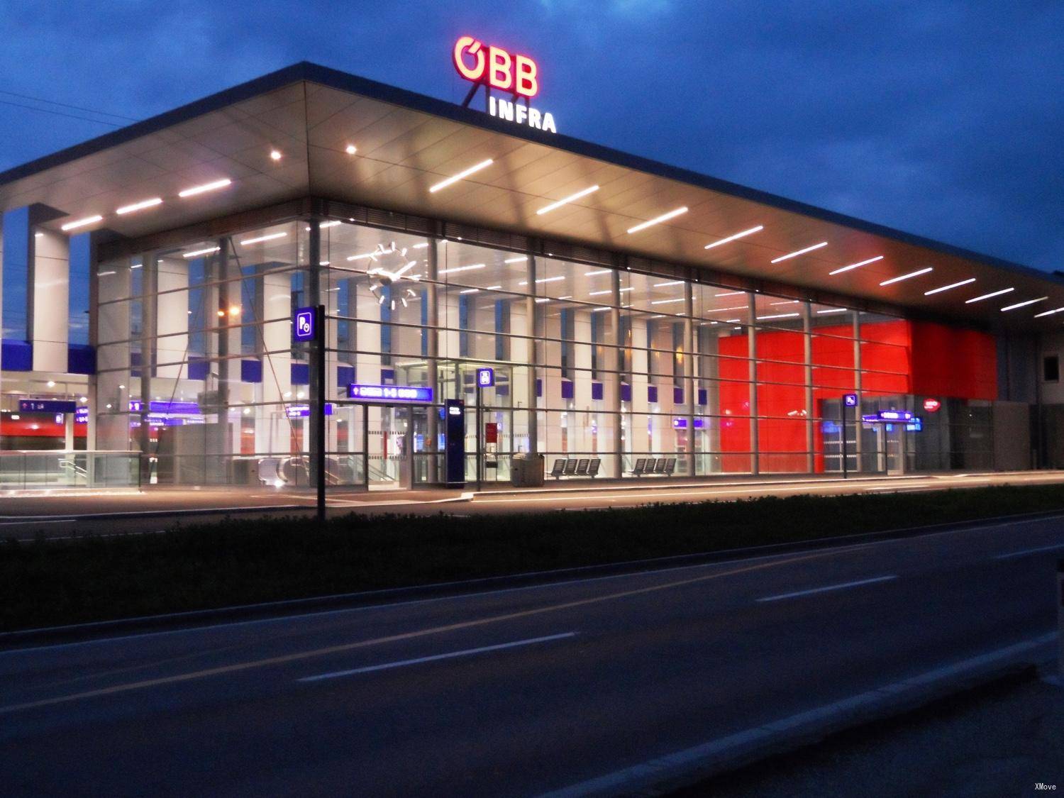 station interior photo