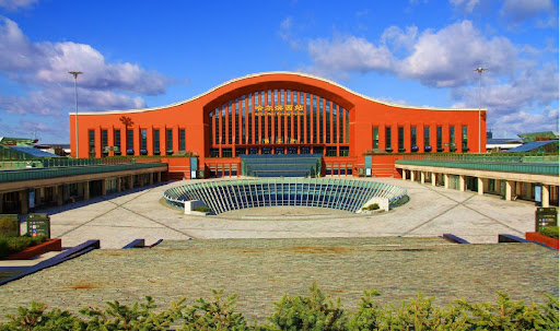 station interior photo