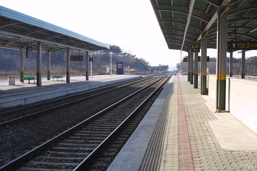 station interior photo