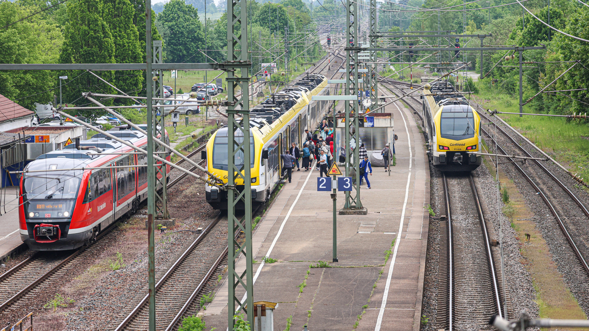 station interior photo