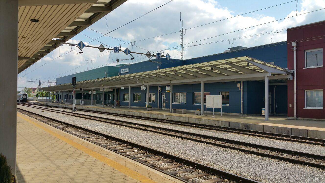 station interior photo