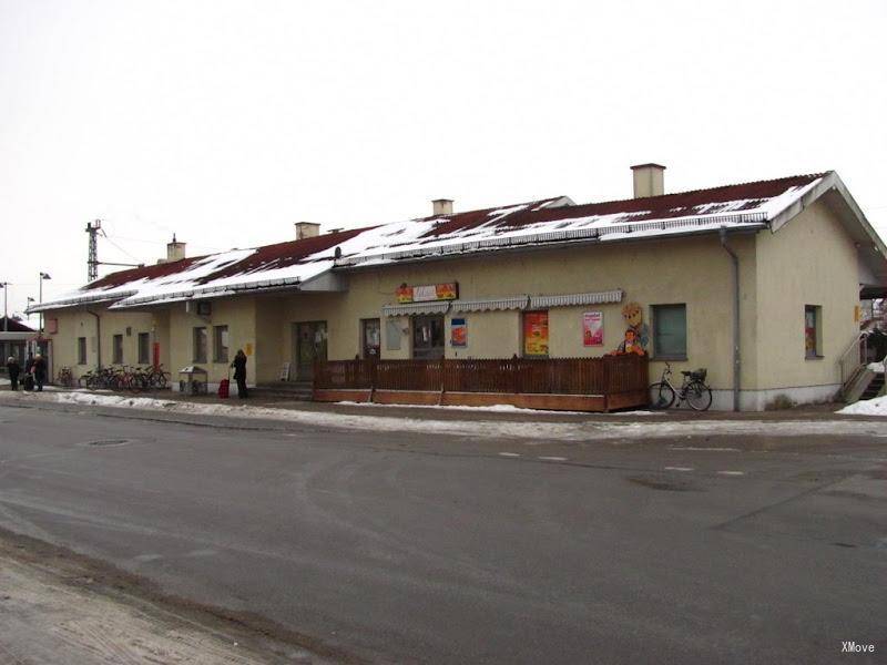 station interior photo