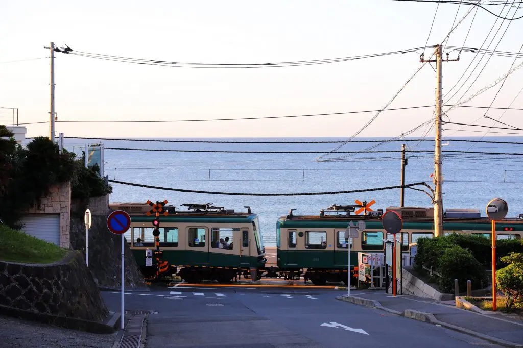 station interior photo
