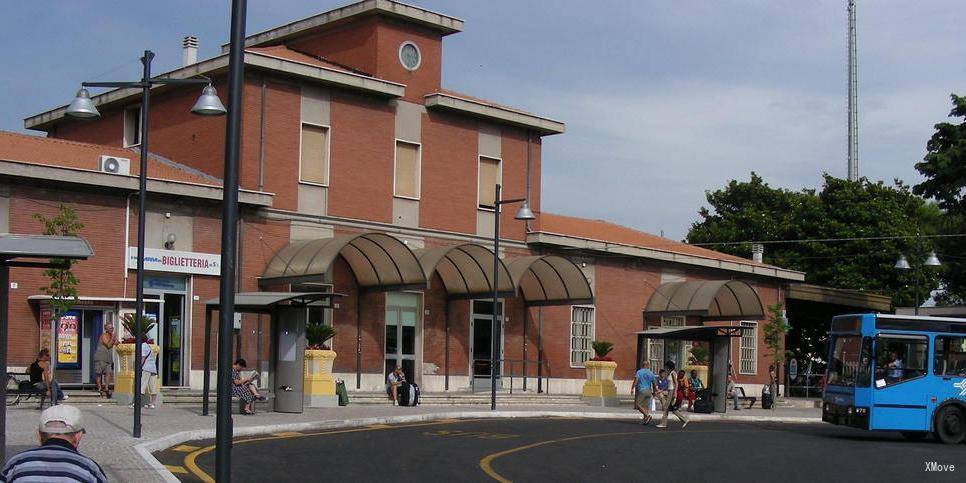 station interior photo