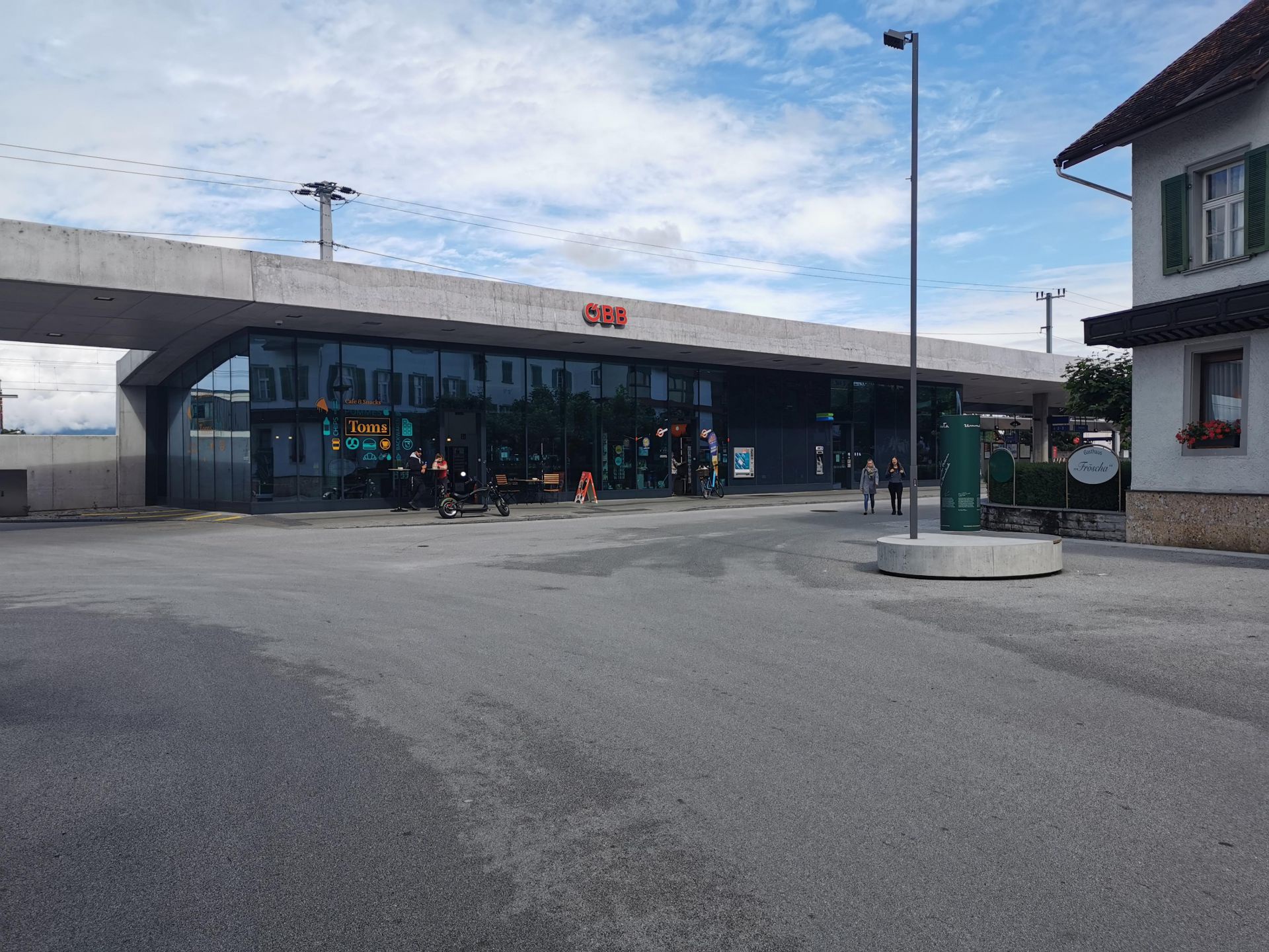 station interior photo