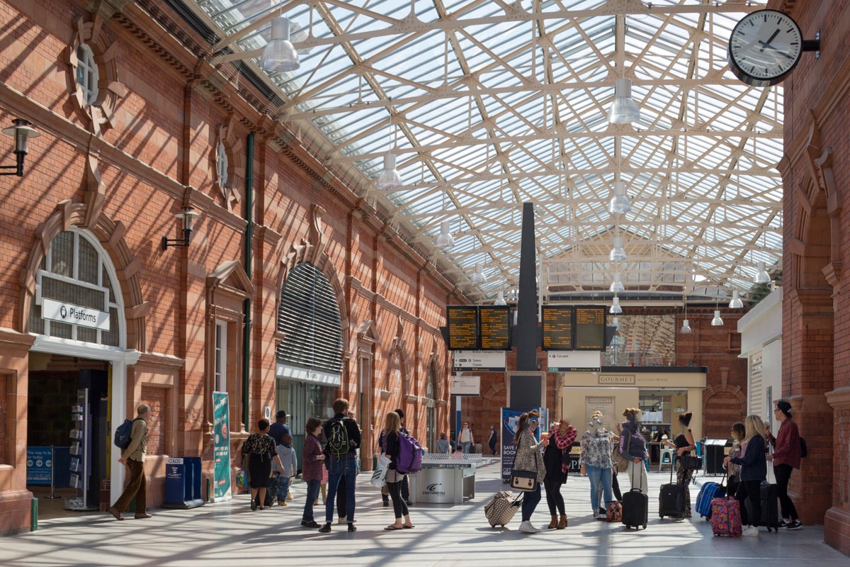 station interior photo
