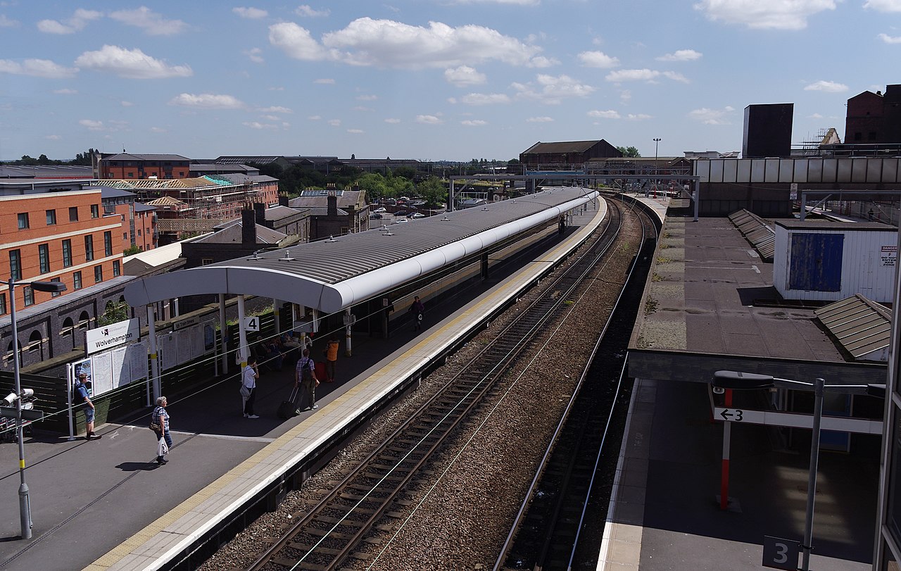 station interior photo