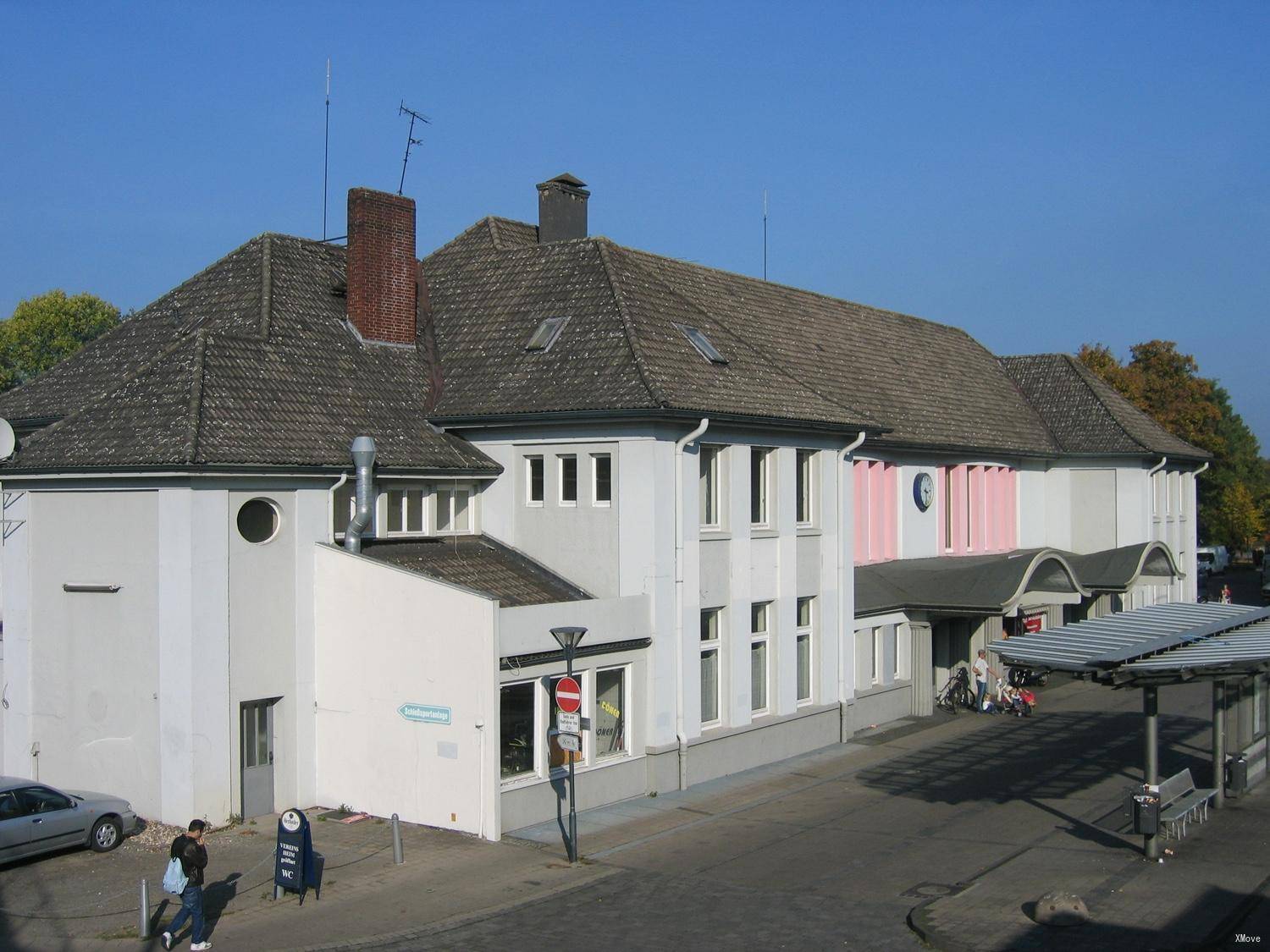 station building photo