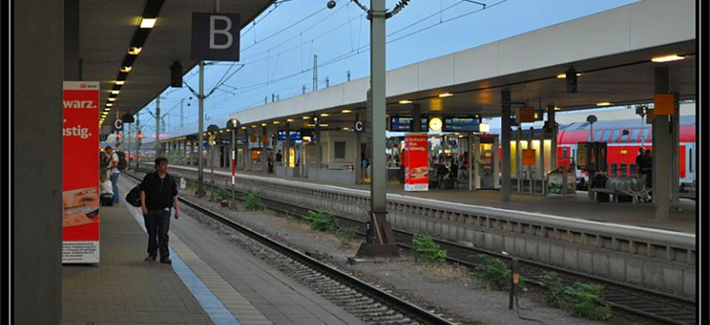 Db_mannheim_hbf_station_inside