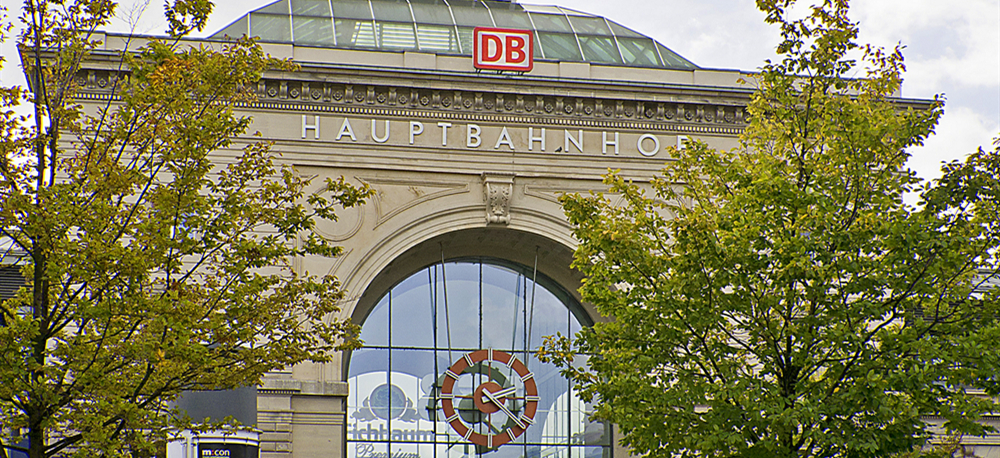 Db_mannheim_hbf_station_outside