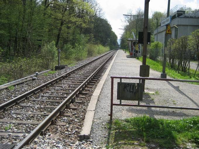 station building photo