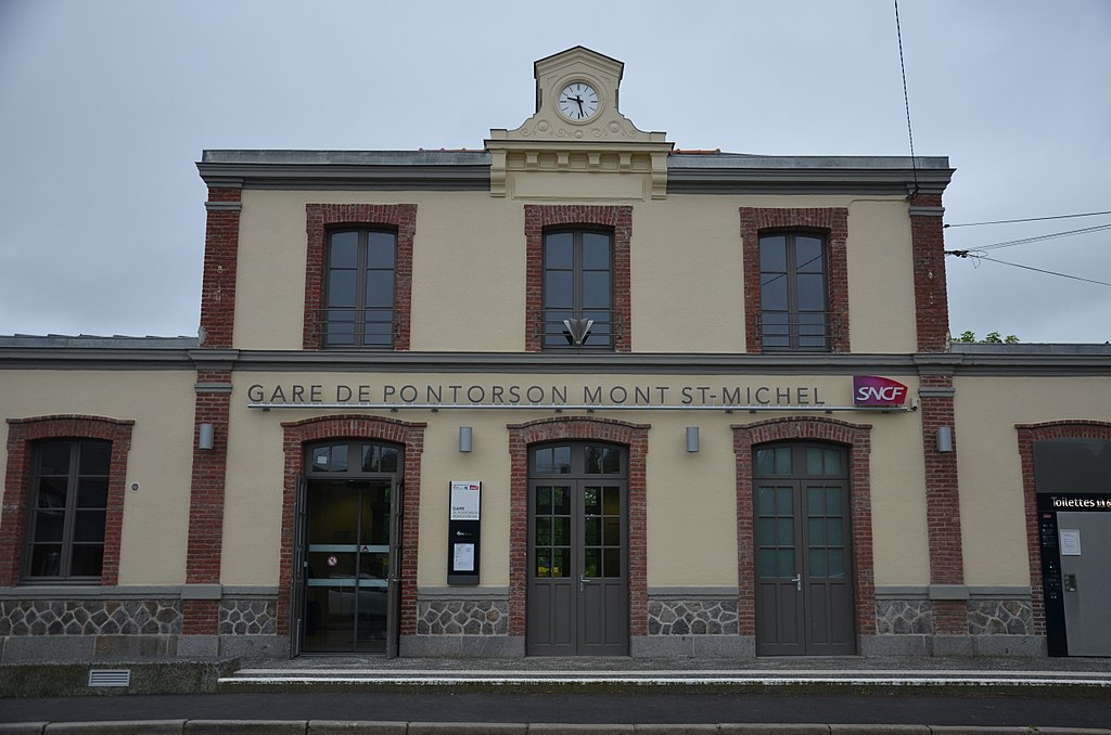 Gare_de_pontorson_ _mont Saint Michel