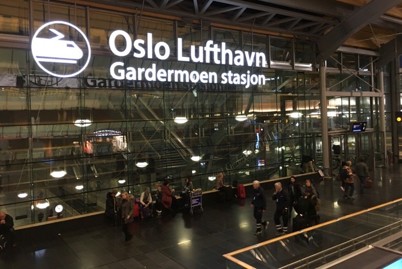 Oslo_lufthavn_gardermoen_outside