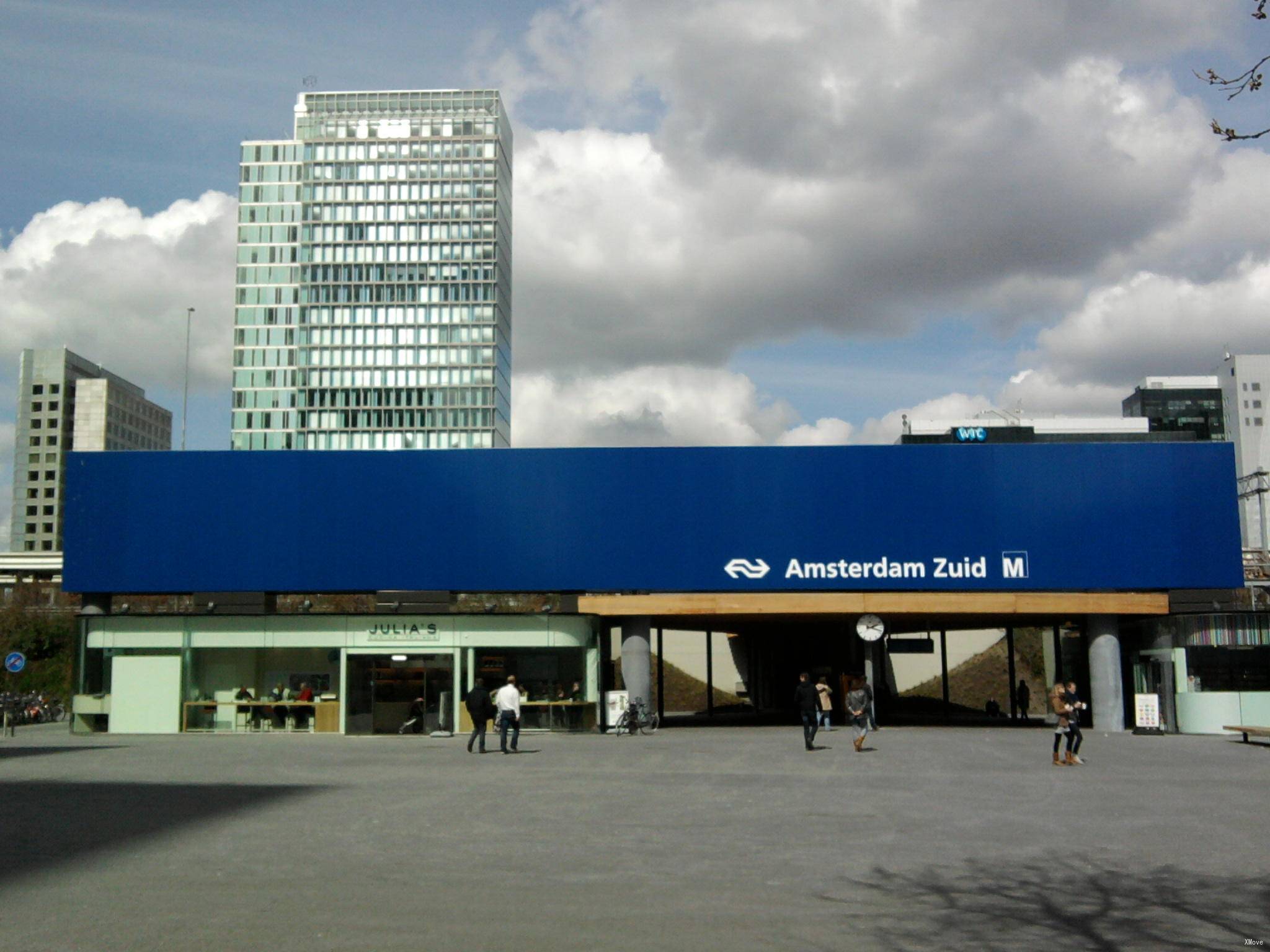 station building photo