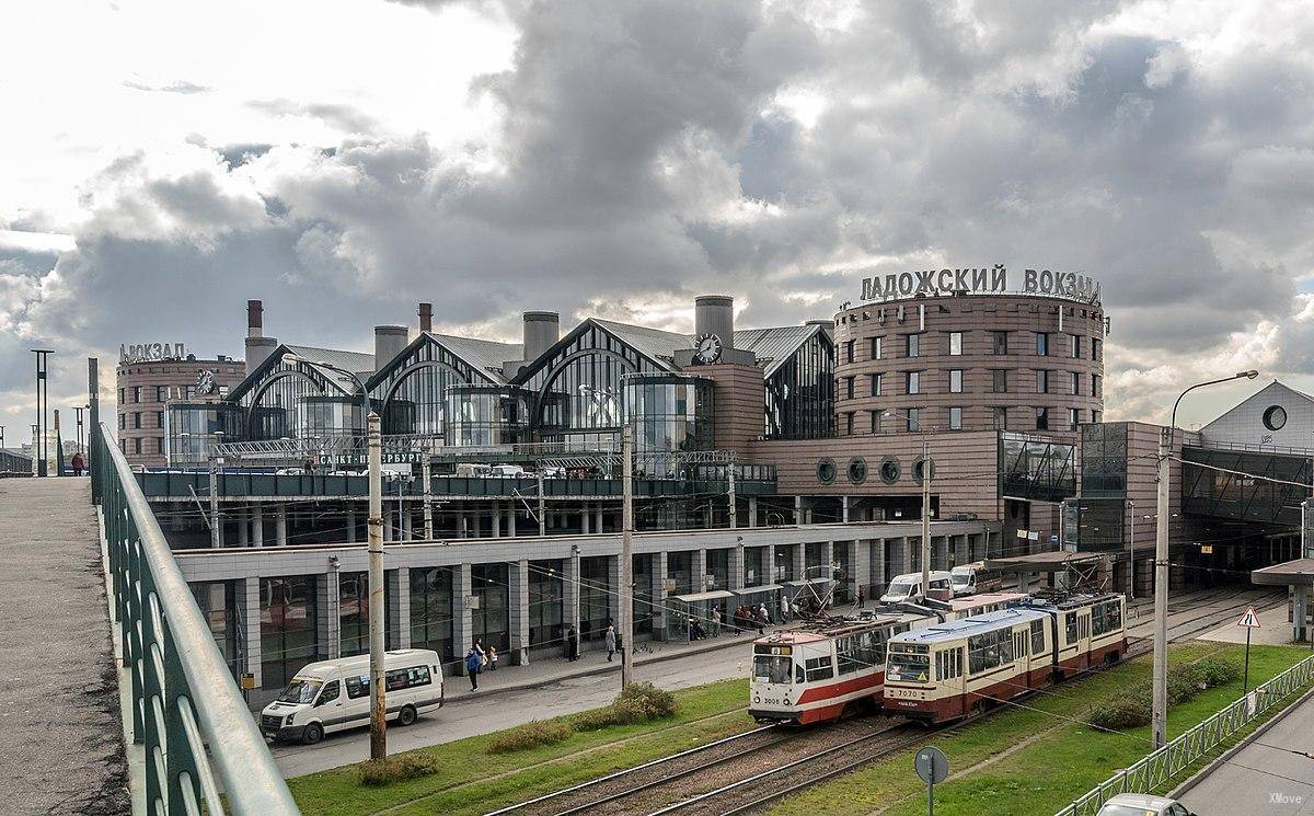 station building photo