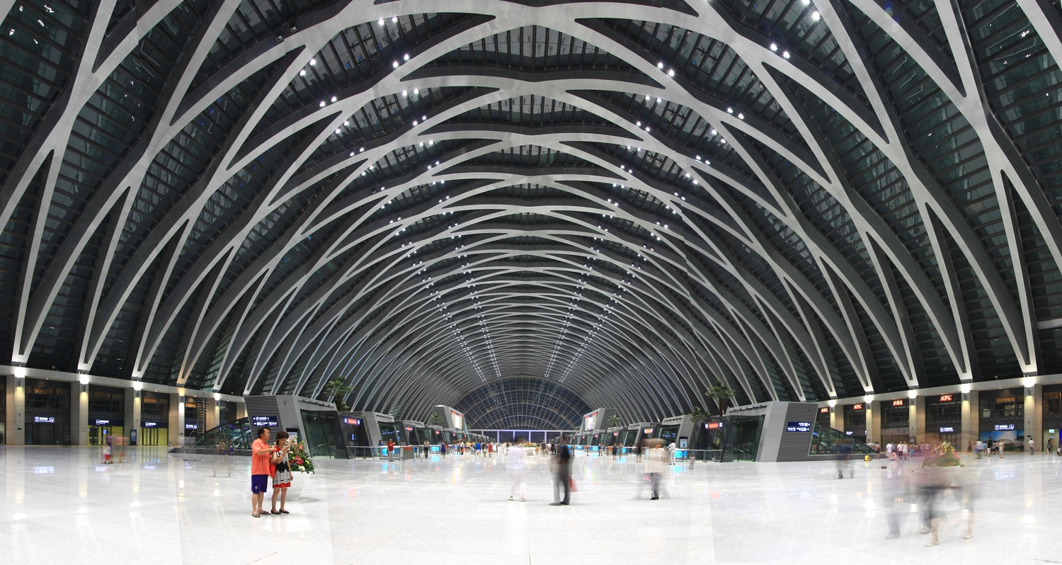 Slugtianjin_west_station_hall