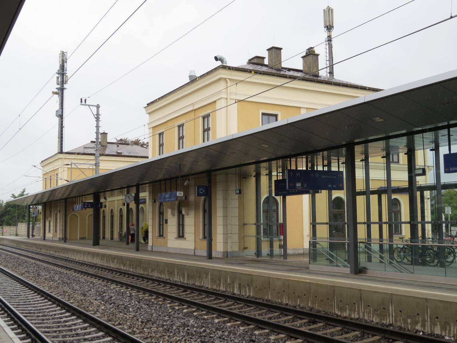 station interior photo