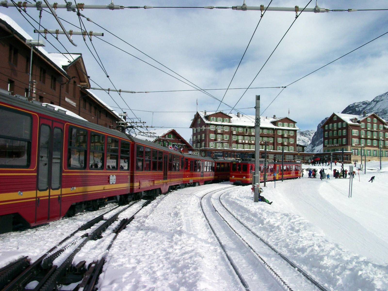 station interior photo