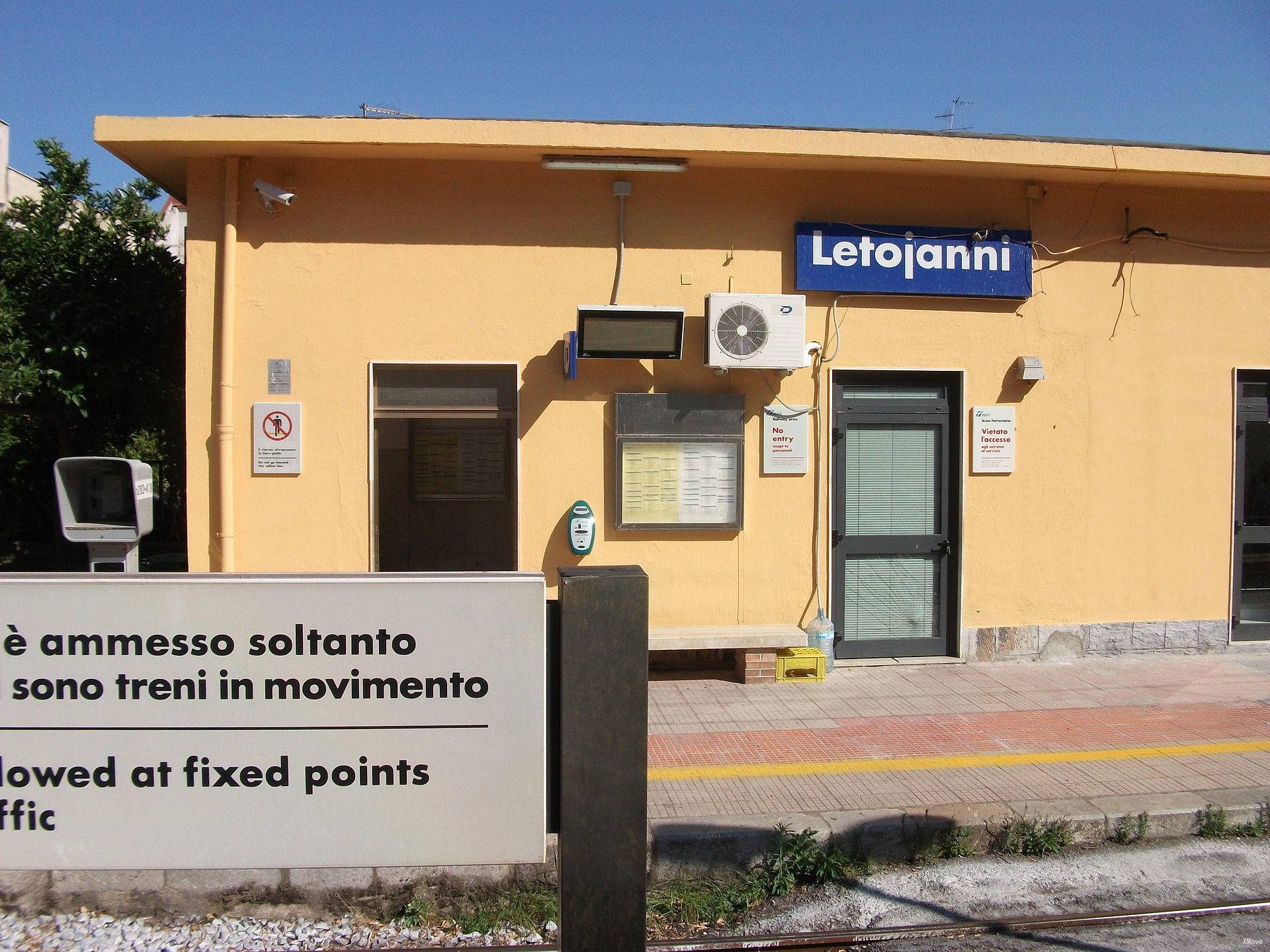 station building photo