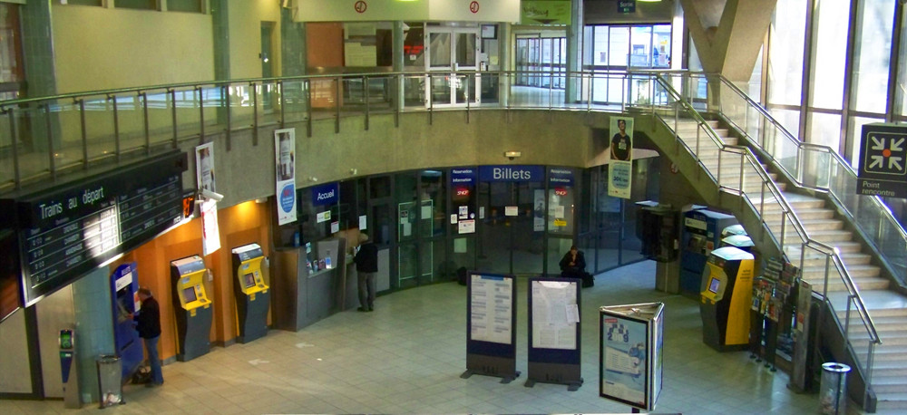 Annecy_station_inside