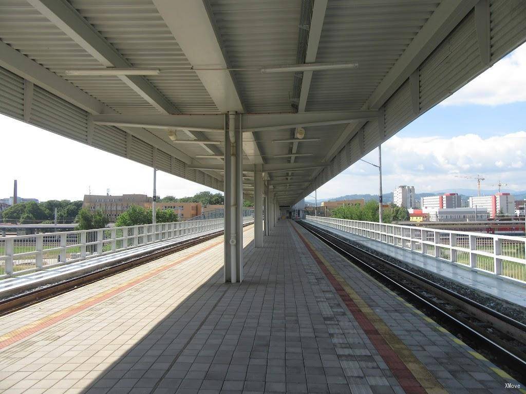 station interior photo