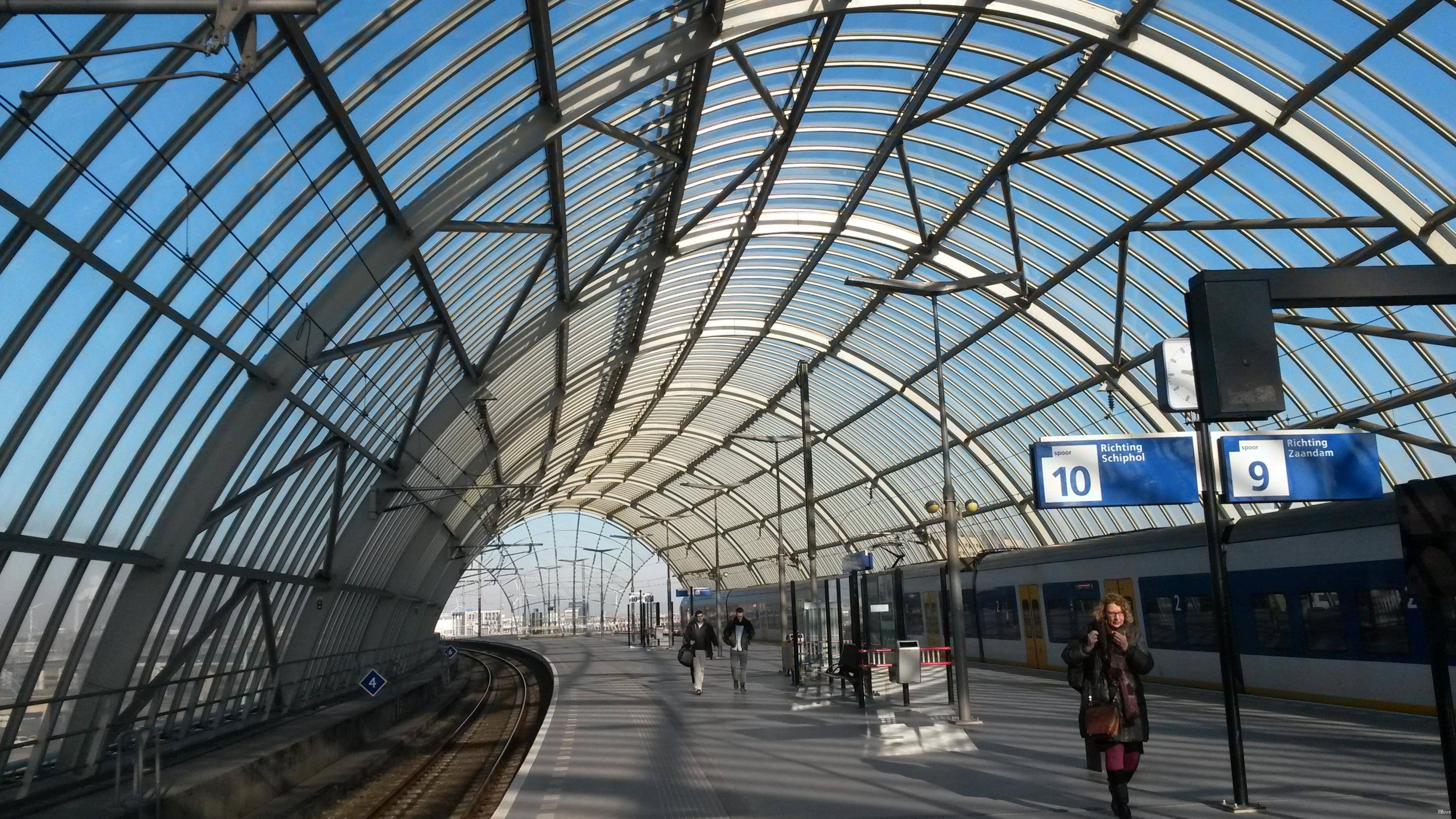 station interior photo