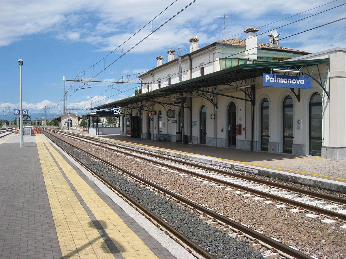 station interior photo