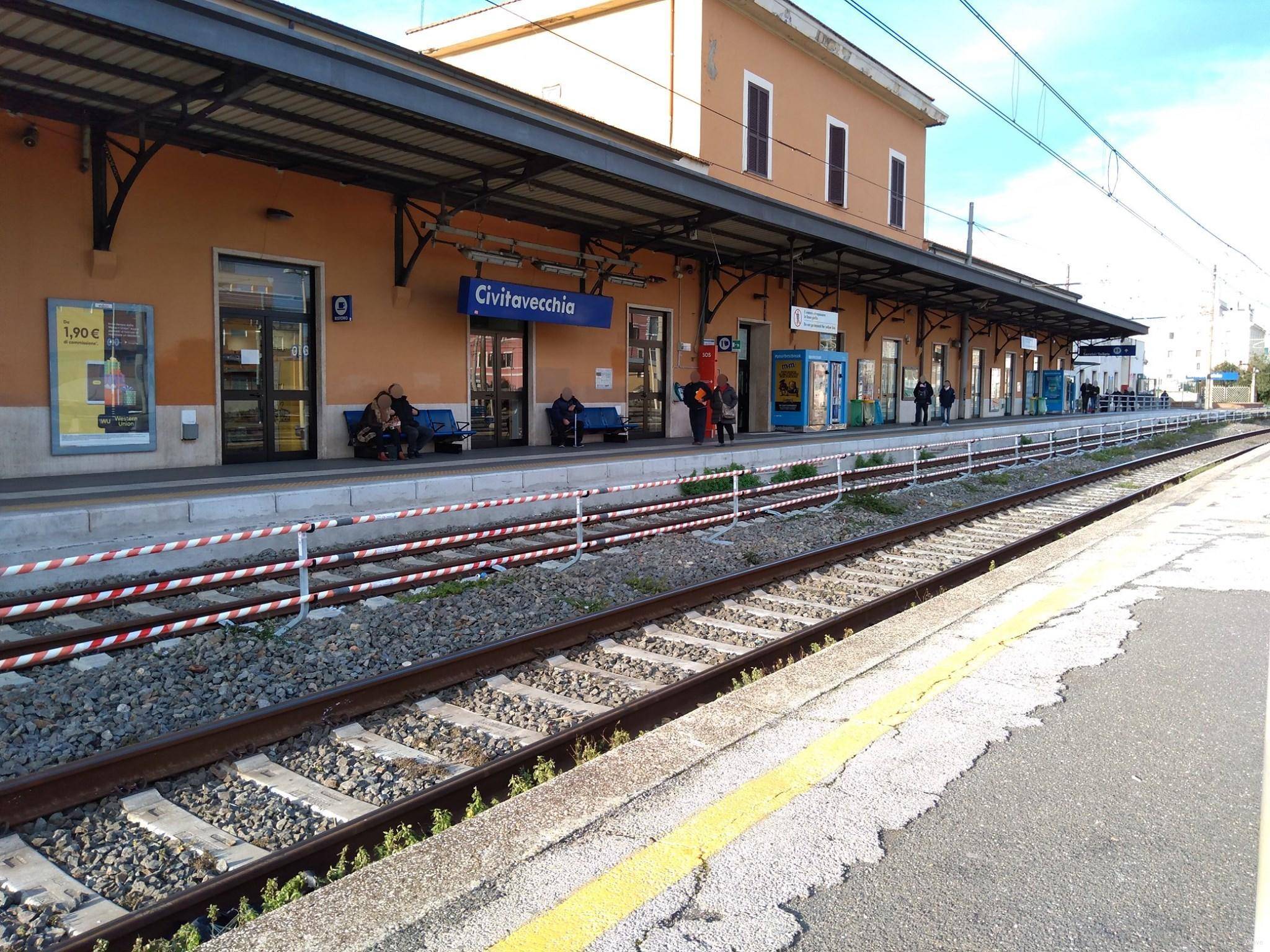 station interior photo