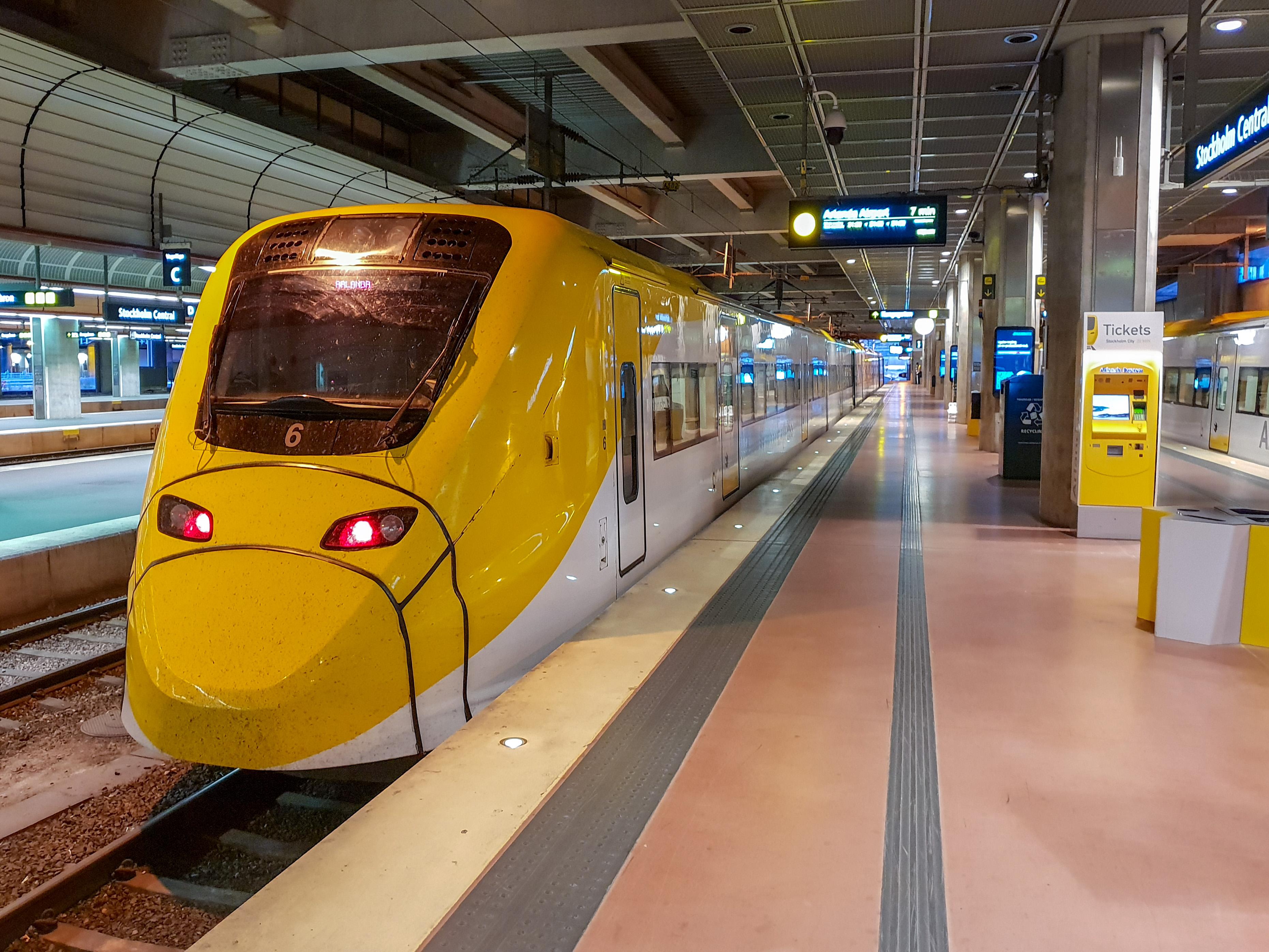 Arlanda_express_arlanda_centralstation
