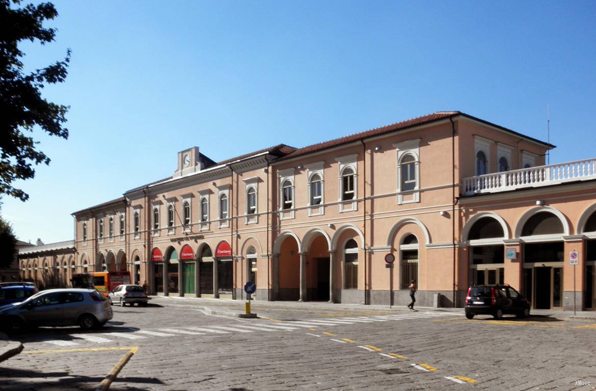 station building photo