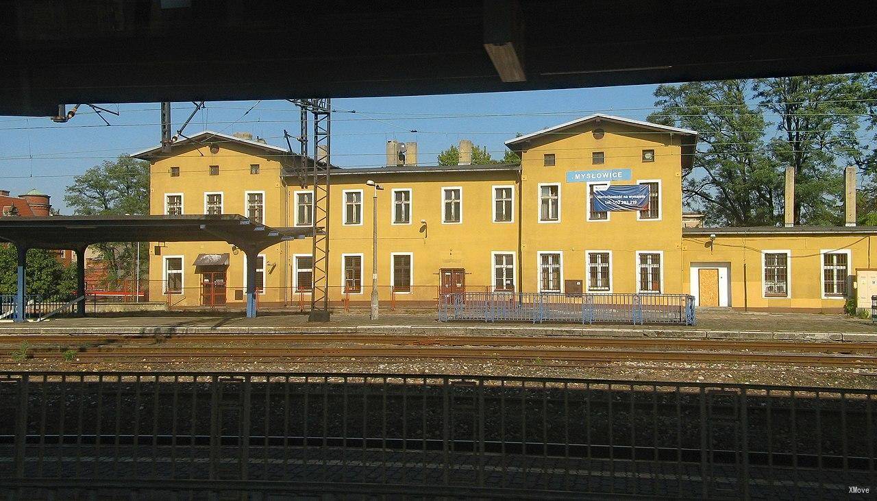 station interior photo