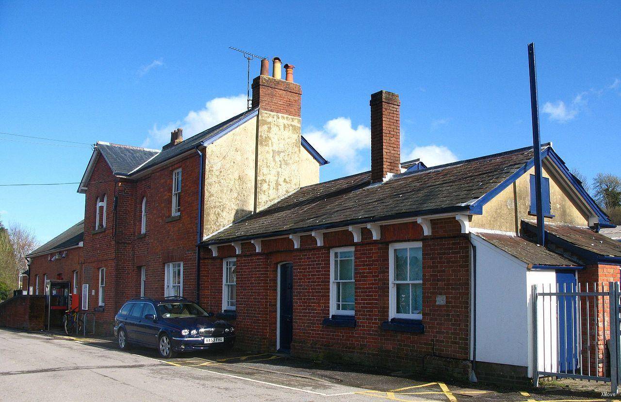 station building photo