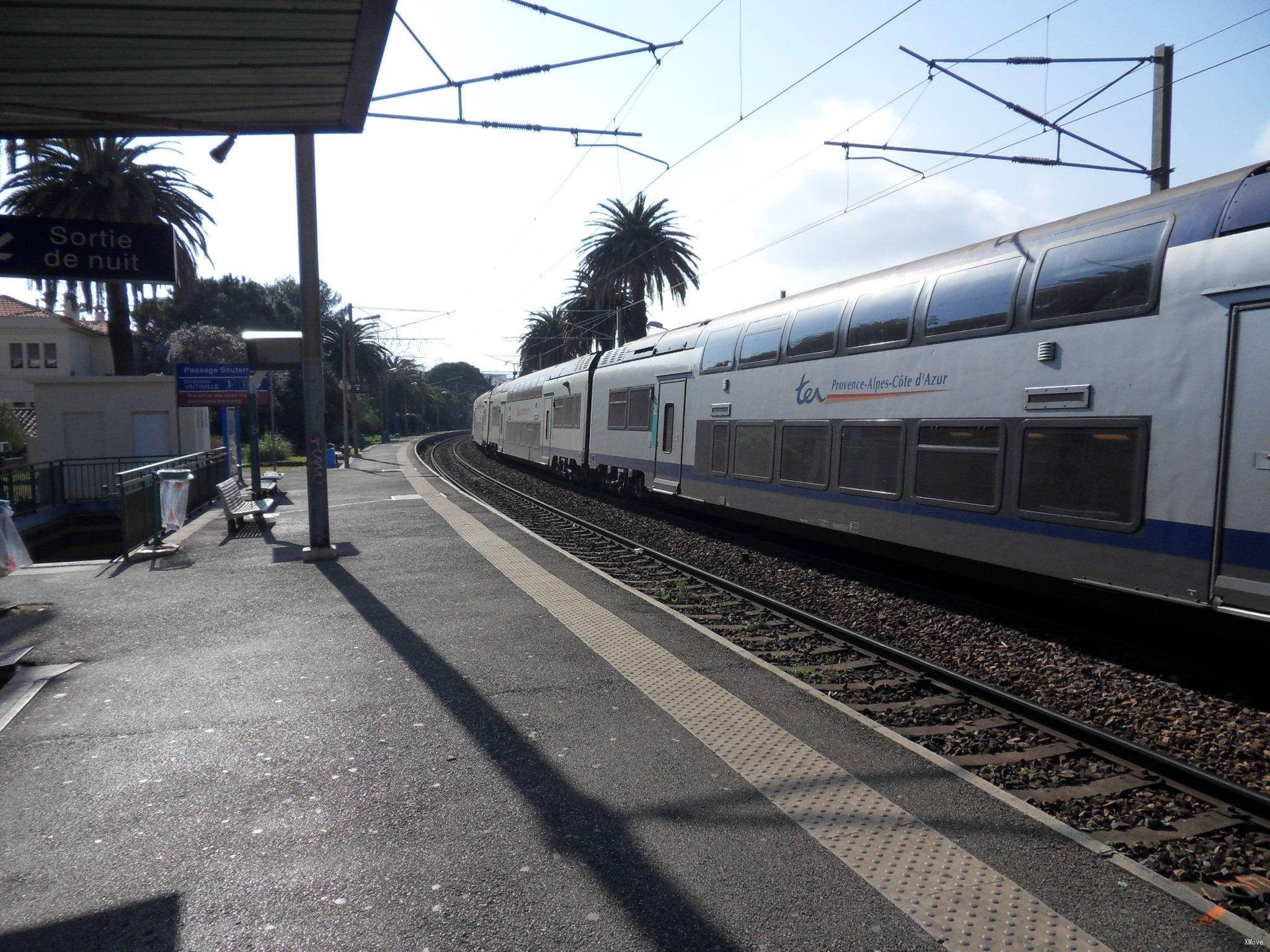 station interior photo