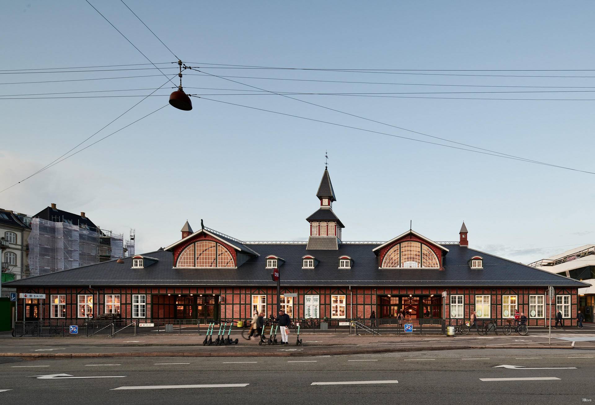 station building photo