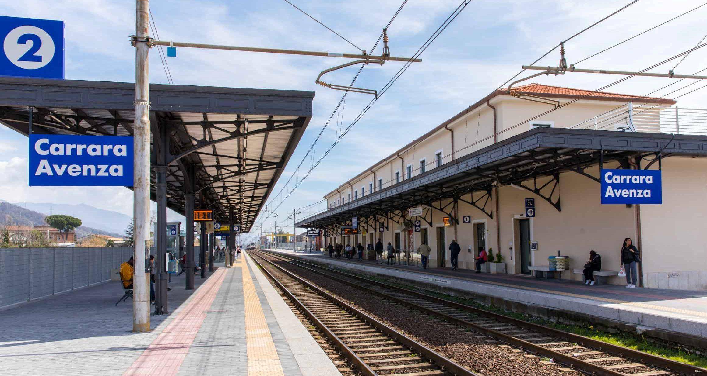 station interior photo