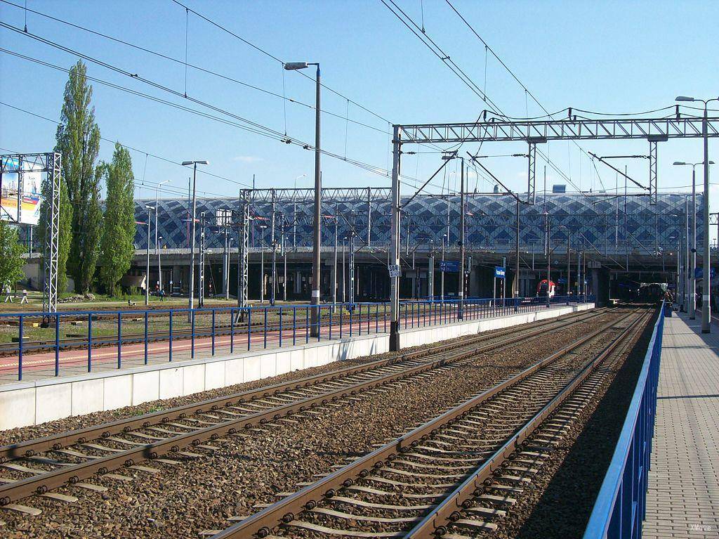 station interior photo