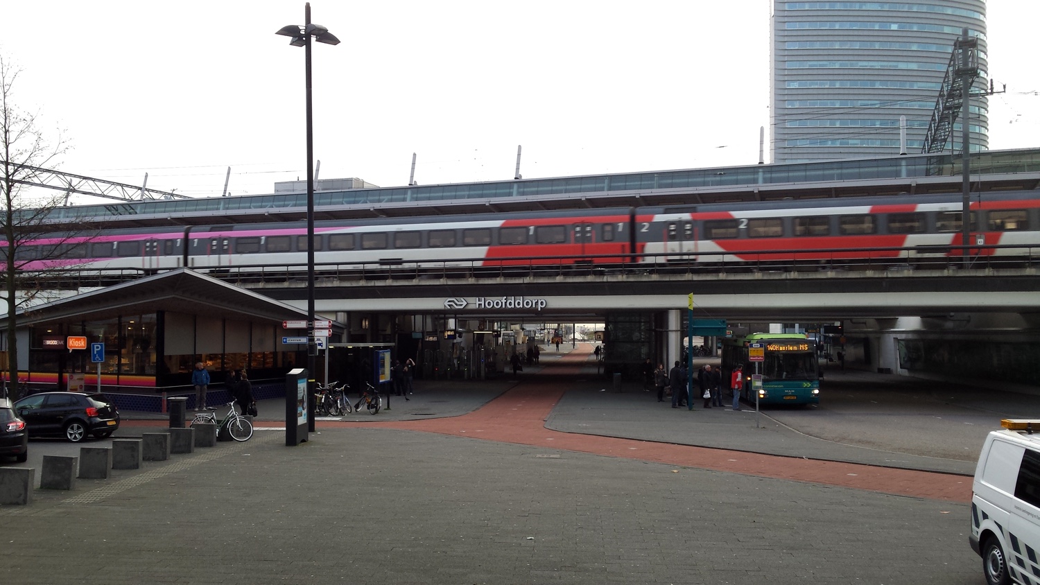 Hoofddorp_station