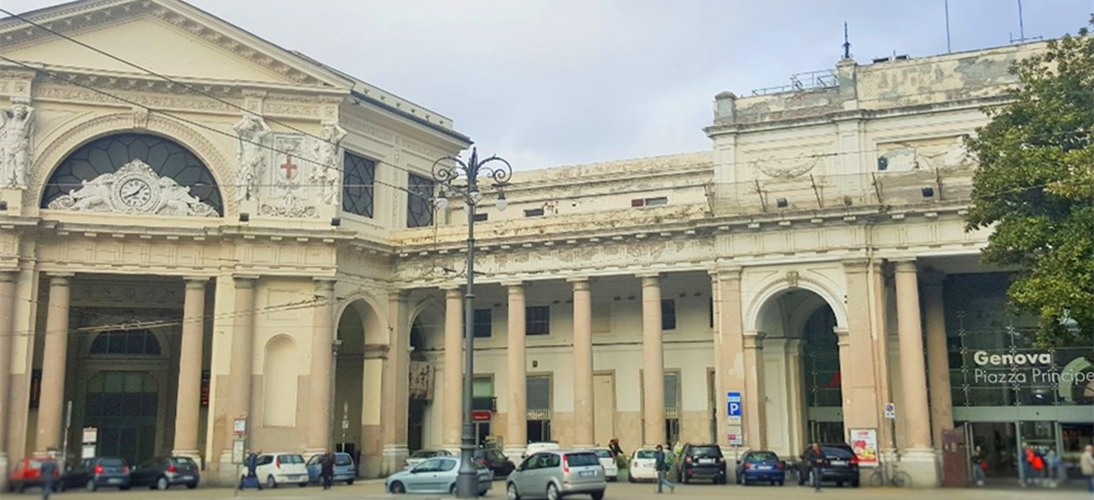 %e6%84%8f%e9%93%81 Genova_piazza_principe Outside